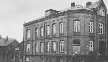 Firmengebäude bis 1954, Plöner Straße 39, Strassenansicht